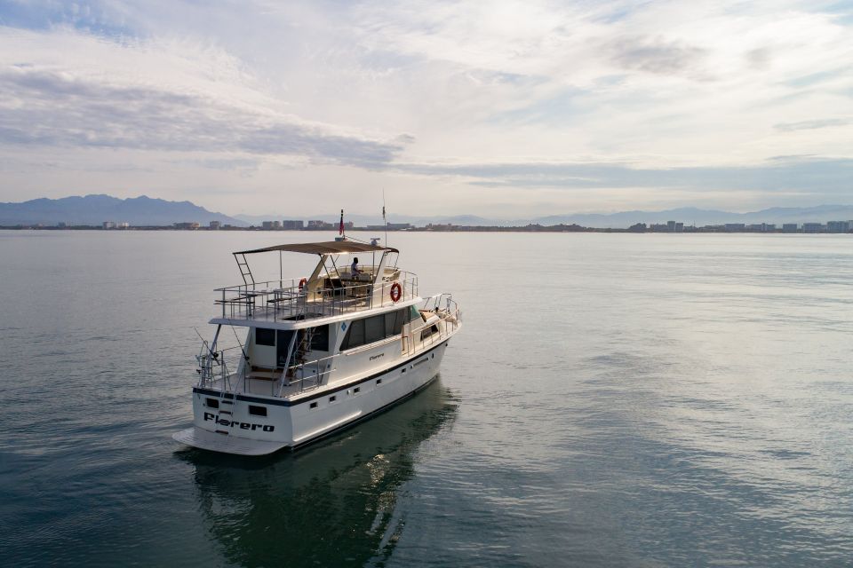 Puerto Vallarta: All-Inclusive Yacht - Diverse Beverage Selection