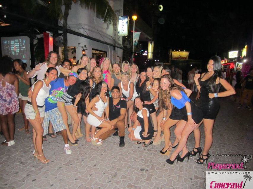 Puerto Vallarta: All You Can Drink Bar Crawl - Tip Information