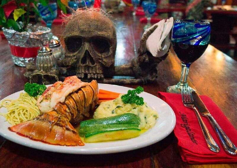 Puerto Vallarta: Dinner Show on a Pirate Cruise - Key Points