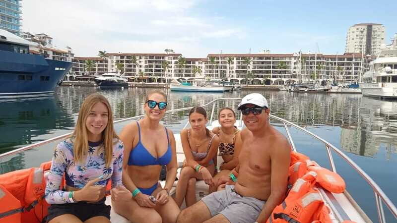 Puerto Vallarta: Exploring Majahuitas Underwater - What the Reviews Say