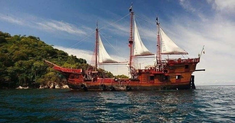 Puerto Vallarta: Majahuitas Island Pirate Ship Tour - Practical Tips for Travelers