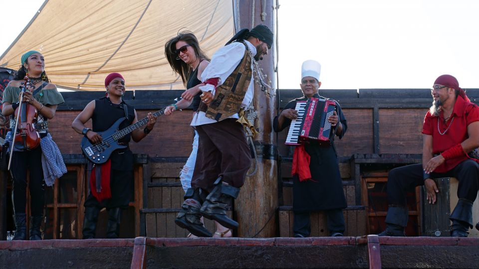 Puerto Vallarta: Pirate Cruise With Dinner and Show - Surprise Activities and Service
