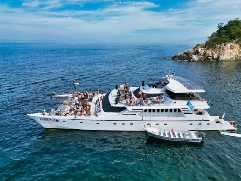 Puerto Vallarta: Private Mega Yacht Limousine of the Sea 1 - Frequently Asked Questions