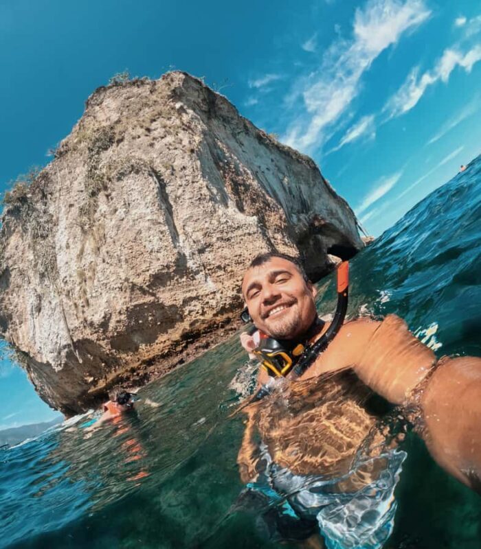 Puerto Vallarta: Snorkel y tour de 2 hrs en bote a Los Arcos - Exploring Los Arcos Marine Sanctuary