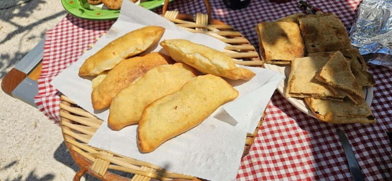 Puglia: Cooking Class in a Masseria with Local Tasting - Making and shaping your dishes