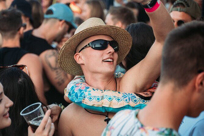 Pula: Boom Boat Party  Sunset Cruise, Drinks, DJ & After-Party - Swimming and Refreshment Breaks