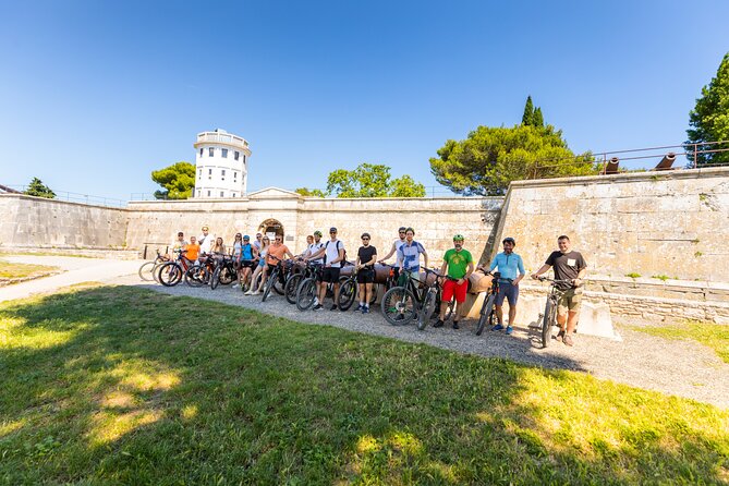 Pula E-Bike Tour: From Verudela to Pula City Center - Unique Experiences
