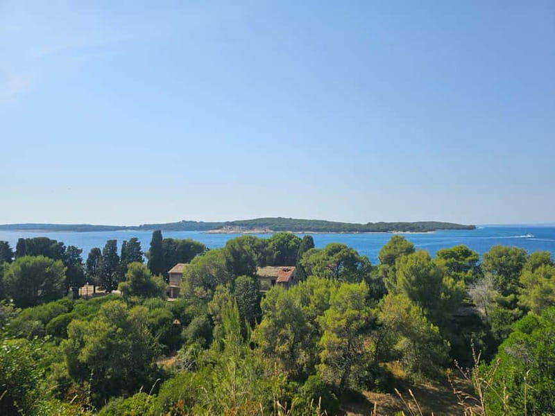 Pula: Kayak Tour to Island St. Jerolim and Kozada - Cost and Value