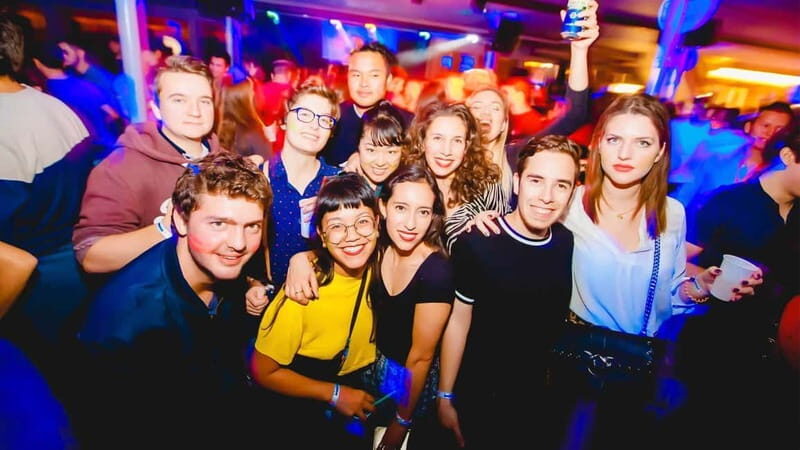 Pula Pub Crawl - A Closer Look at the Pula Pub Crawl Experience