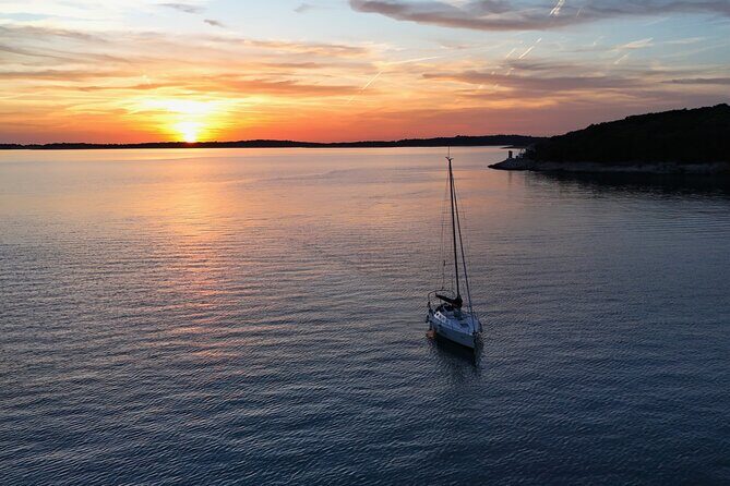 Pula Sunset Cruise: Brijuni Views, Drinks, Romance (Max 6 Guests) - Key Points