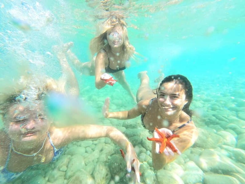 Pula:Kayak Tour-Cliff jumping,snorkeling&free GoPro pictures - Who Should Consider This Tour?