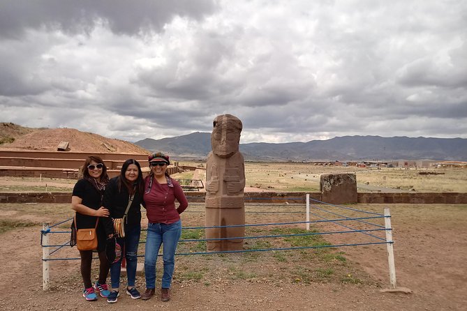PUMA PUNKU - TIWANAKU and TITIKAKA LAKE - Shared Service - Navigating Lake Titicaca