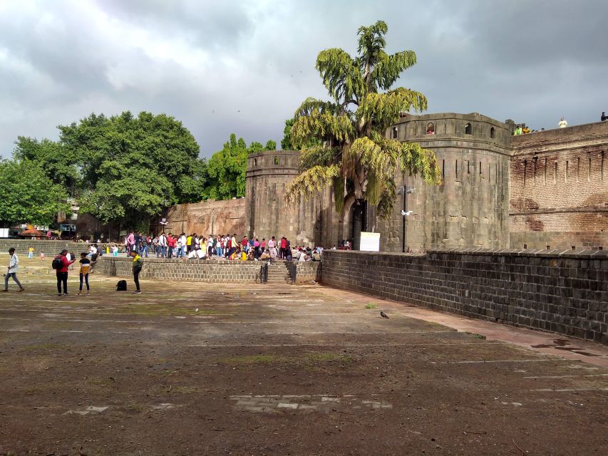 Pune: Food Walking Tour With 7 Local Food Tastings - Customer Reviews