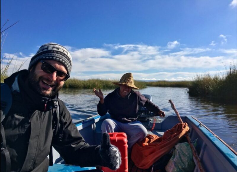 Puno:Uros Floating Islands Tour and Overnight Lodge Stay - Day 2 Experience