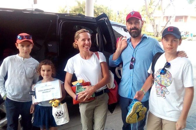 Punta Cana Airport to ALL BARCELO RESORTS in PUNTA CANA R/T - A Practical Guide to Punta Cana Airport Transfers with DAT