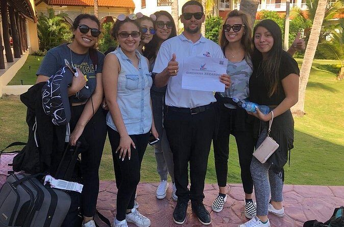 Punta Cana Airport to ALL BARCELO RESORTS in PUNTA CANA R/T - Why This Transfer Is an Excellent Choice