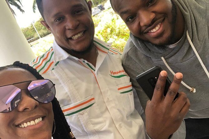 Punta Cana Airport to EXCELLENCE PUNTA CANA (Uvero Alto) R/T - Who Should Consider This Service?