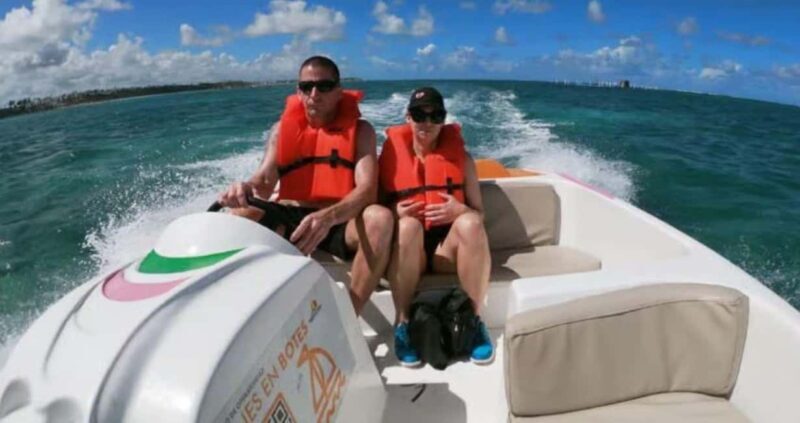 Punta Cana: Bávaro Beach Speedboat & Snorkeling Tour - Transportation and Group Size