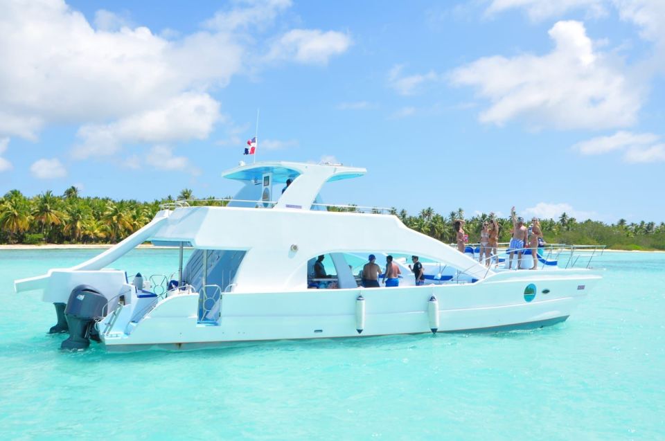 Punta Cana: Catamaran Boat to Saona Island With Buffet Lunch - Inclusions and Exclusions