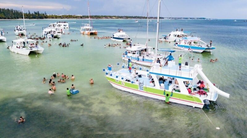 Punta Cana: Catamaran Day Trip to Catalina Island with Lunch - FAQs