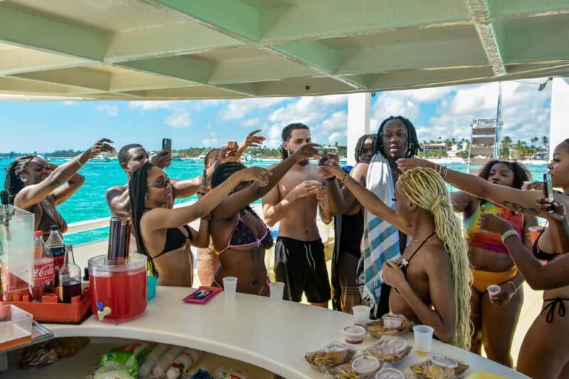 Punta Cana Catamaran Party Boat (Adults only) - FAQ