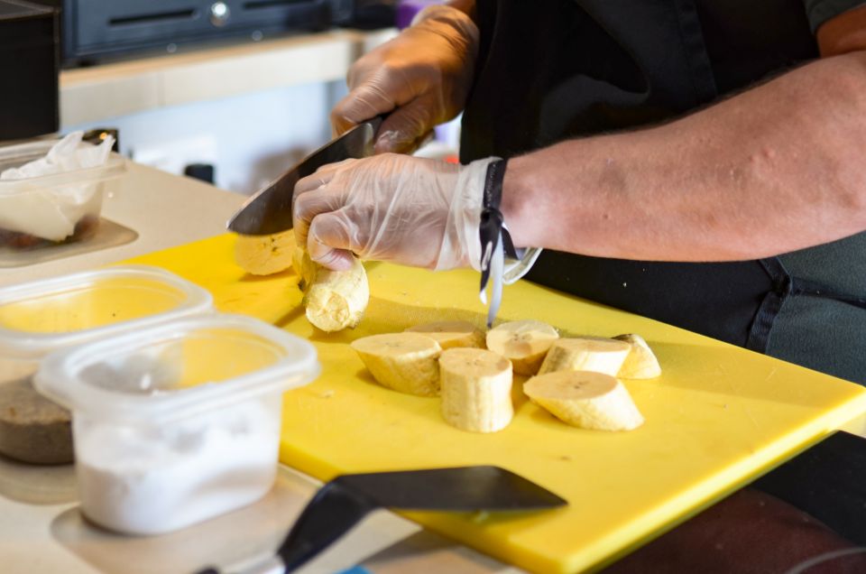 Punta Cana: Chillo Al Coco Cooking Lesson With Transfer - Key Points
