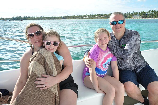 Punta Cana Combo Tour: Snorkeling, Catamaran Cruise & Parasailing - FAQs