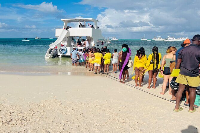 Punta Cana Hip Hop Party Boat with Snorkeling & Unlimited Drinks - Introduction