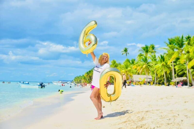 Punta cana: Island Escape to Saona  catamaran & Beach lunch - The Sum Up