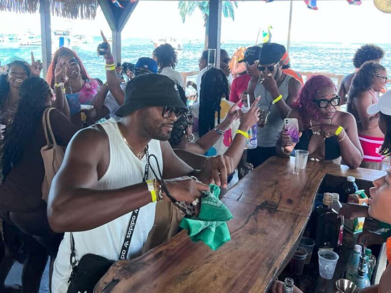 Punta Cana: Jamaican Party Boat w/ OPEN BAR And DJ (Adults) - FAQ