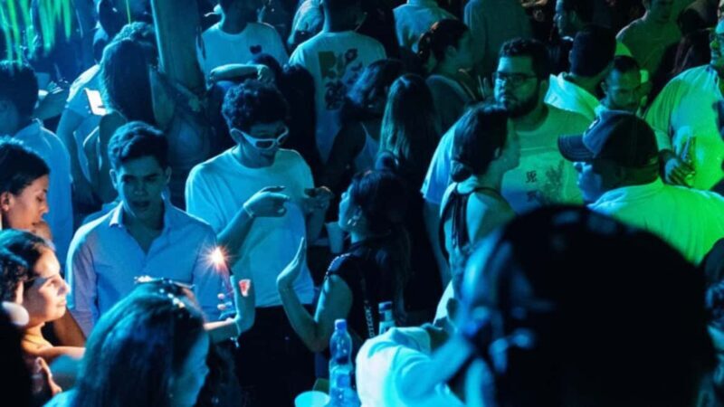 Punta Cana: Maroca Club Entry Ticket With National Open Bar - Key Points