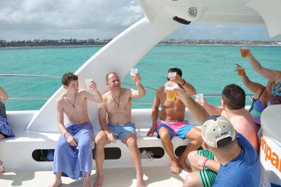 Punta Cana: Parasailing and Snorkeling Cruise With Open Bar - Snorkeling Excursion