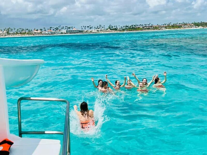 Punta Cana: Party Boat with Snorkeling, Open Bar And Hip Hop - FAQ