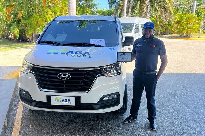 Punta Cana: Private Airport Transfer Roundtrip To From Uvero Alto - Key Points