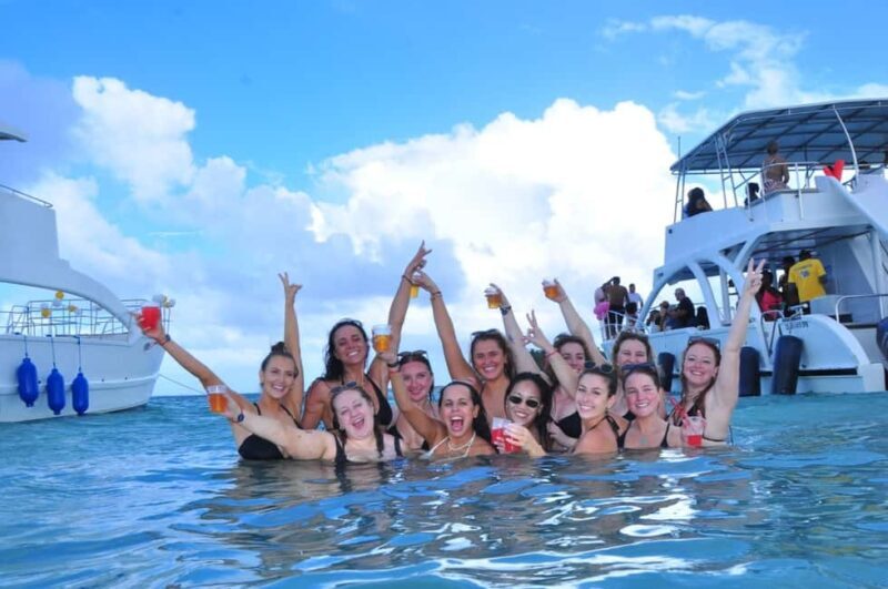 Punta Cana Private Catamaran Cruise, Open Bar & Snorkeling - FAQ