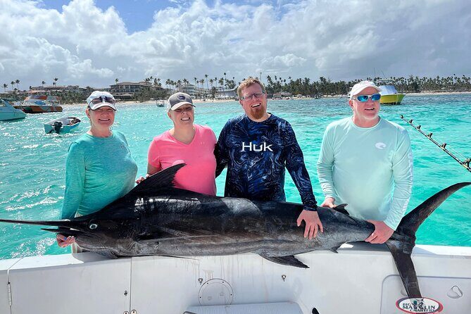 Punta Cana Private Fishing Charter on 39 Foot Boat with Bevarages - Exploring the Experience: What You Can Expect