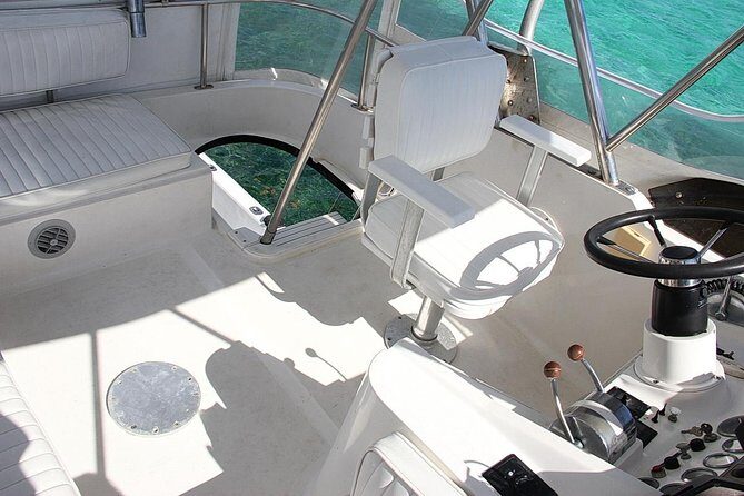 Punta Cana Private Fishing Charter on 39 Foot Boat with Bevarages - The Sum Up