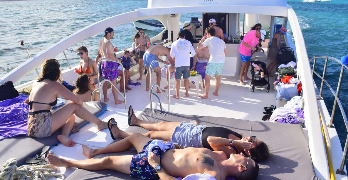 Punta Cana: Private VIP Catamaran Party Cruise and Snorkel - Snorkeling Experience