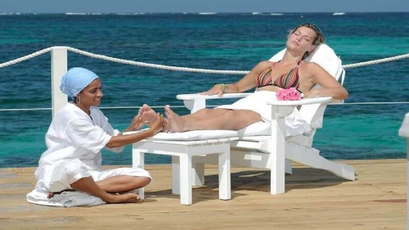 Punta Cana: Reef Explorer Snorkeling and Massage Tour - The Tour in Detail