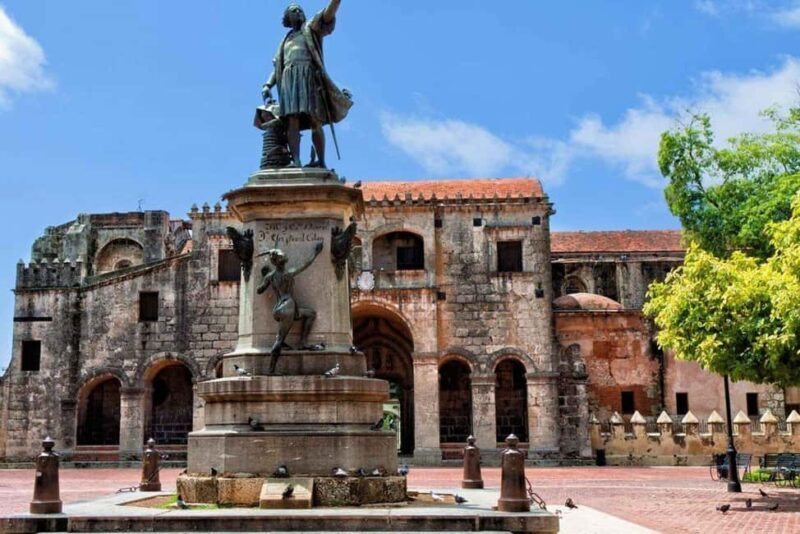 Punta Cana: Santo Domingo Tour with Lunch & Transfers - A Closer Look at the Santo Domingo Tour from Punta Cana