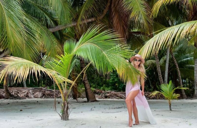 Punta Cana: Saona Island Day Trip with Catamaran Cruise - Key Points