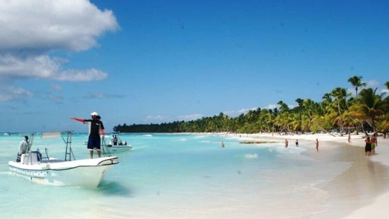 Punta Cana: Saona Island Speedboat and Catamaran Tour - The Journey Begins: Speedboat and Catamaran to Saona Island