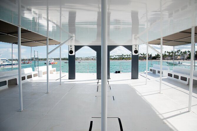 Punta Cana Ultimate Hip Hop Party Boat with Open Bar *Only Adults - The Price: Is It Worth It?