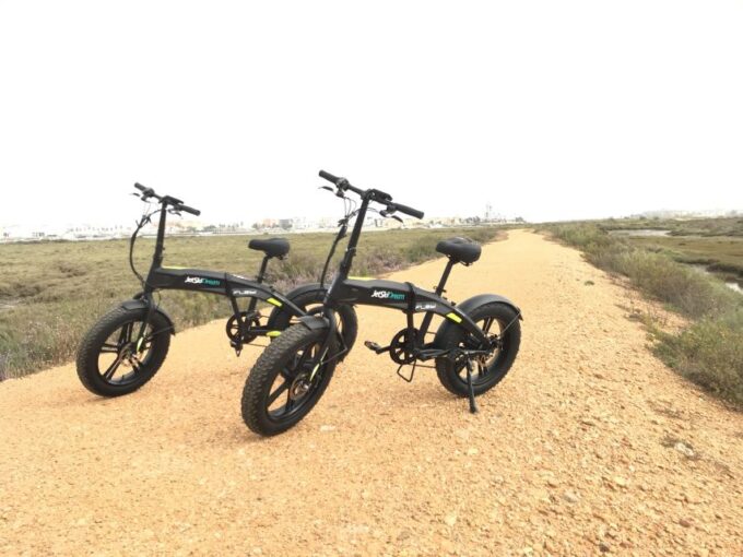 Punta Del Moral: Sunset E-Bike Rental - Frequently Asked Questions