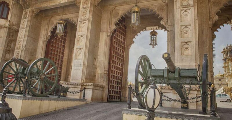 Pushkar Historic Ghats Walking Tour - Key Points
