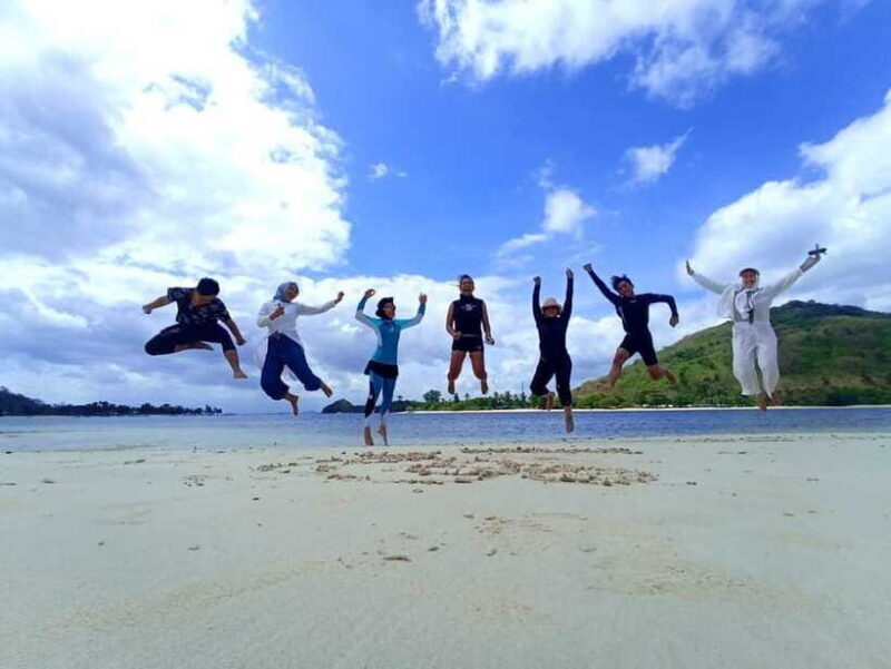 Pusuk Monkey Forest Lombok, Ghost Villa,and the Three Gilis - Who Will Love This Tour?