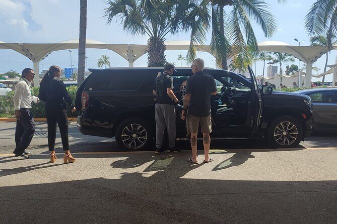 PVR VIP Round trip transfers Airport - Zona Romantica - Airport - What to Expect: The Process From Arrival to Hotel