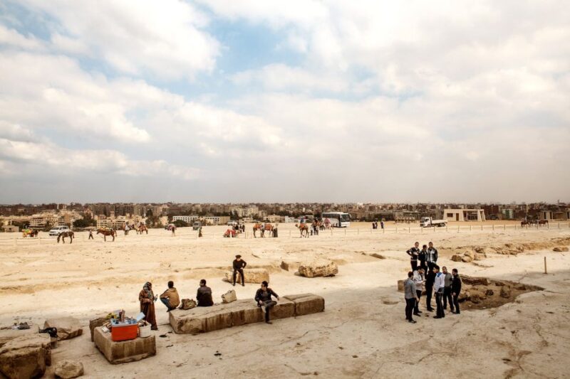 Pyramids of Giza and Great Sphinx: Private Half-Day Tour - Tour Overview