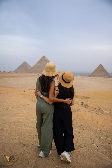Pyramids of Giza and Sphinx and Egyptian Museum Private - Good To Know