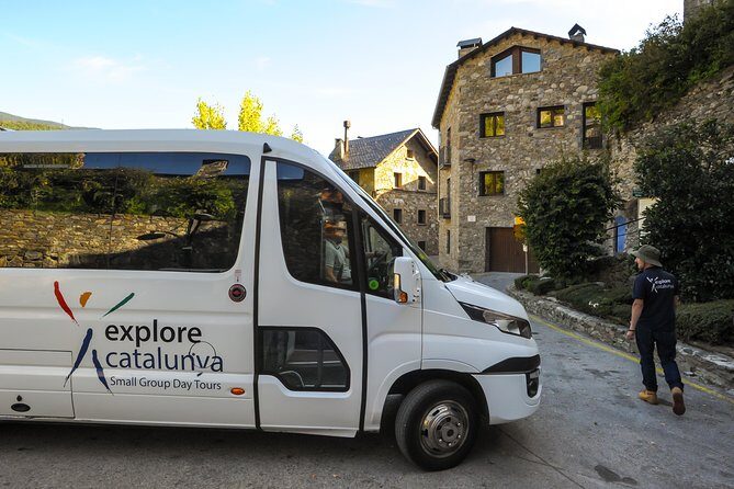 Pyrenees & Medieval Towns Small Group Tour from Barcelona - Final Thoughts